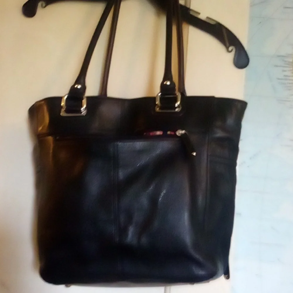 Tignanello pebble leather carryall organized tote shoulder bag EUC multi pocket